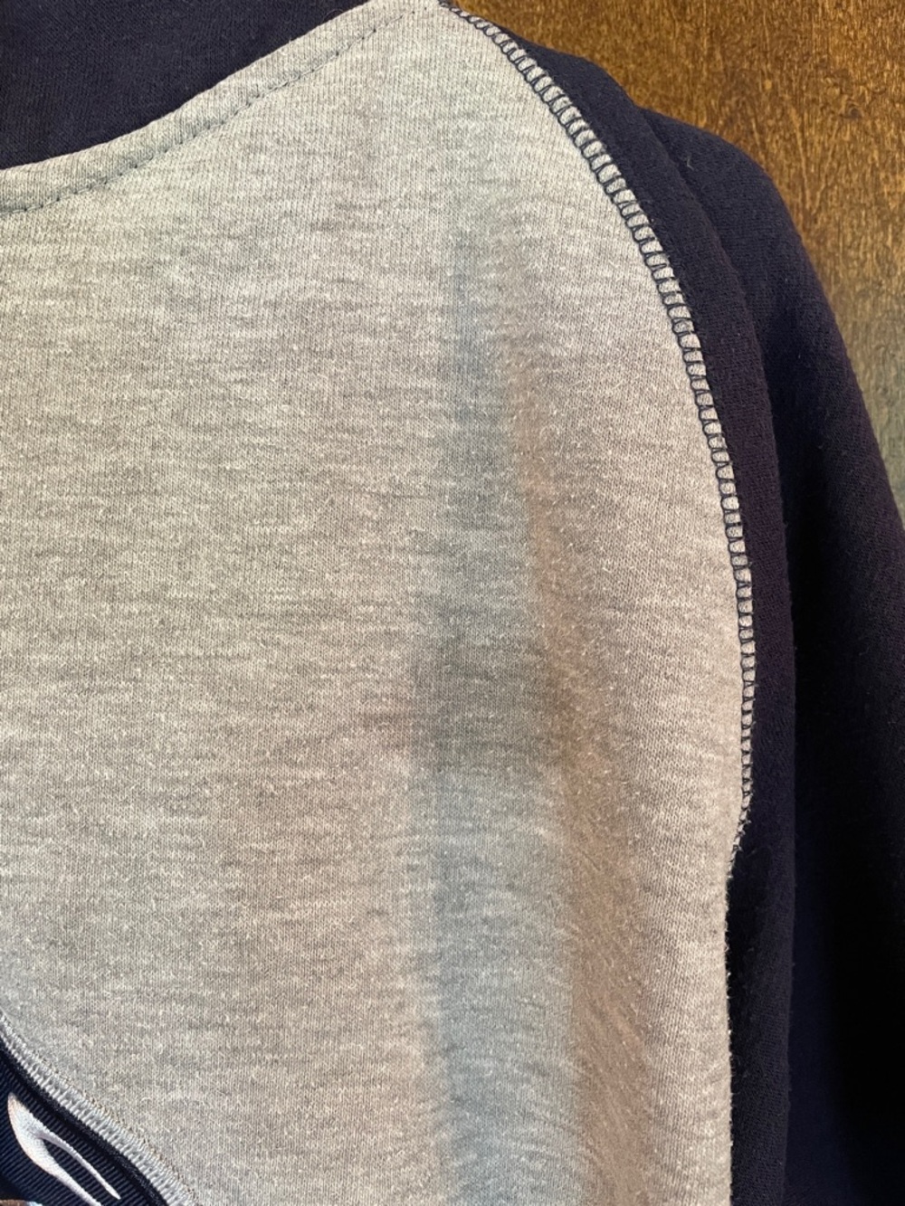 Canucks NHL Two-Tone Zip Hoodie - Picture 2 of 8
